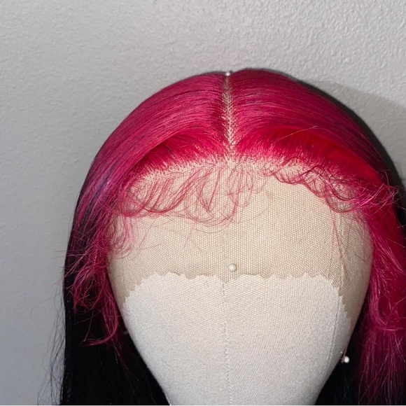 Wig - Picture 2 of 4